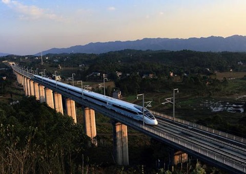 新建成渝中线铁路（四川段）全线用地获得用地批复