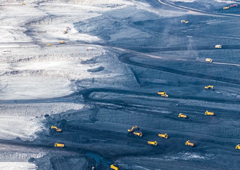 新疆持续加大找矿投入今年将出资 9.17 亿元执行181个地质勘查项目