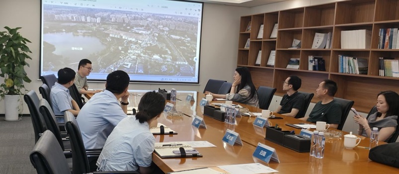 城视装有机”更新在行动——BOBGAME集团与沉庆大学构筑规划设计钻研总院有限公司成都分公司<br>共同探求互换