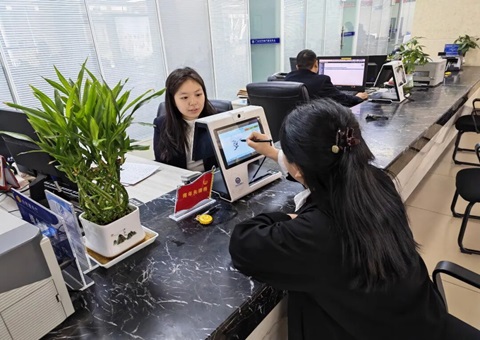 广元市局推出“合同网签+预报登记”同步解决登记模式